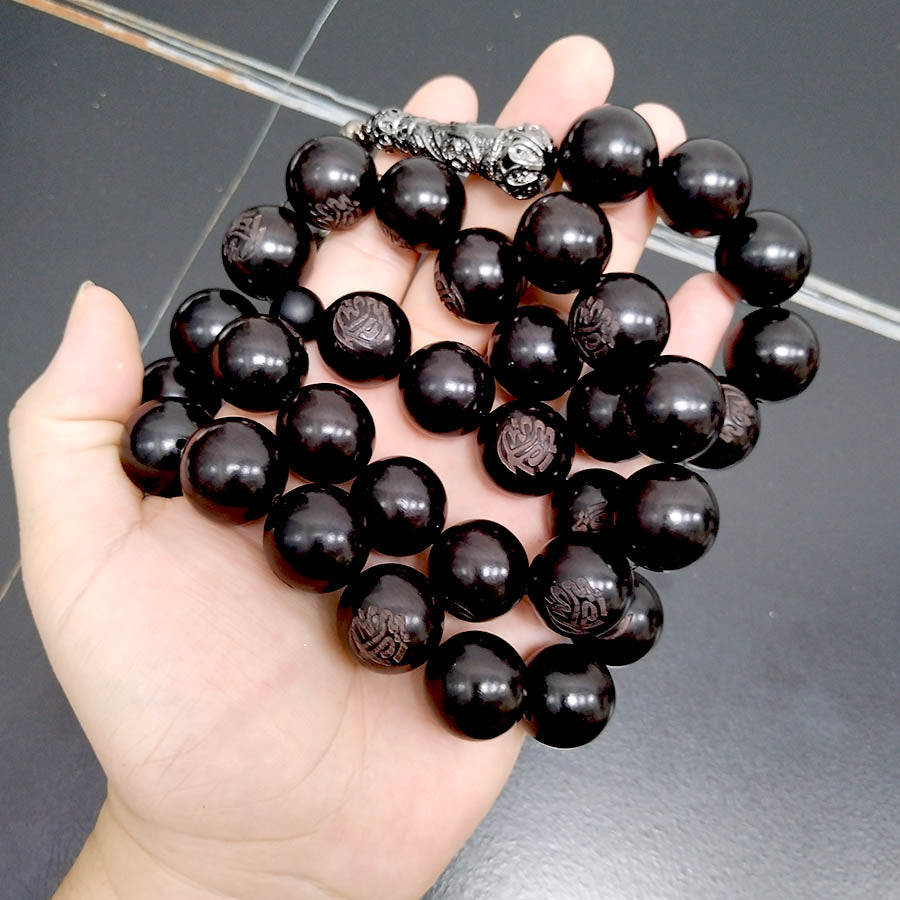 سبحة خشب صندل اسود