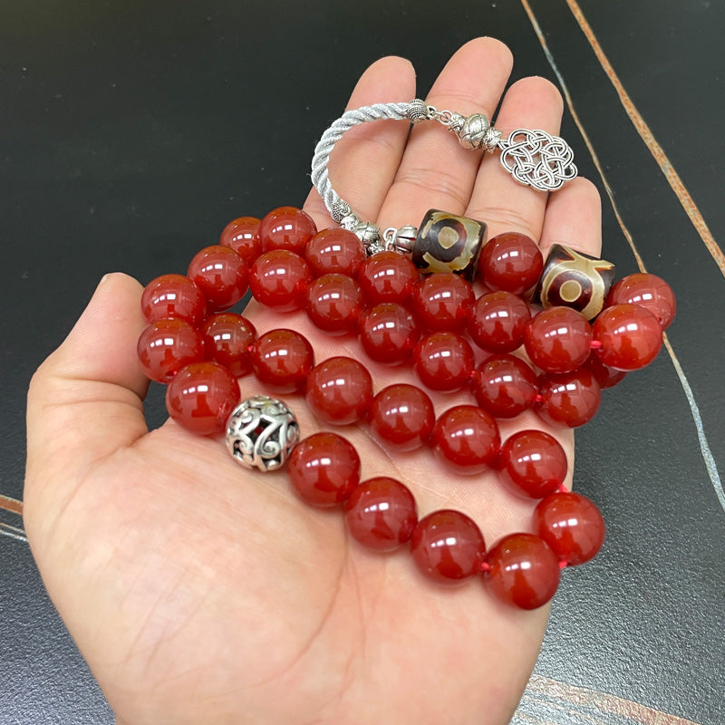 سبحة عقيق احمر حجم كبير مع حجر عقيق تبتيه