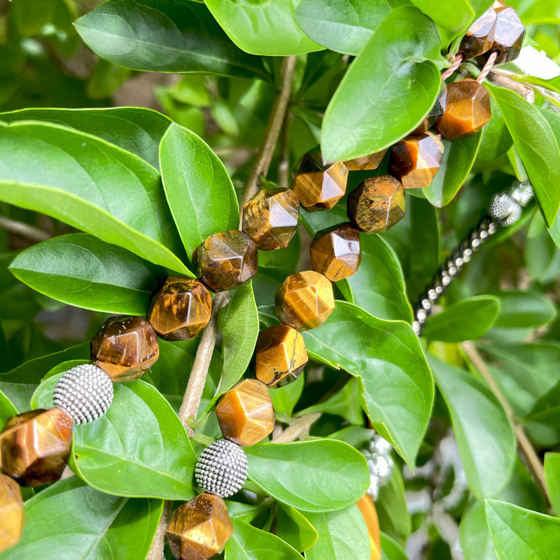 سبحة رجاليه حجر عين النمر طبيعي شكله المعين