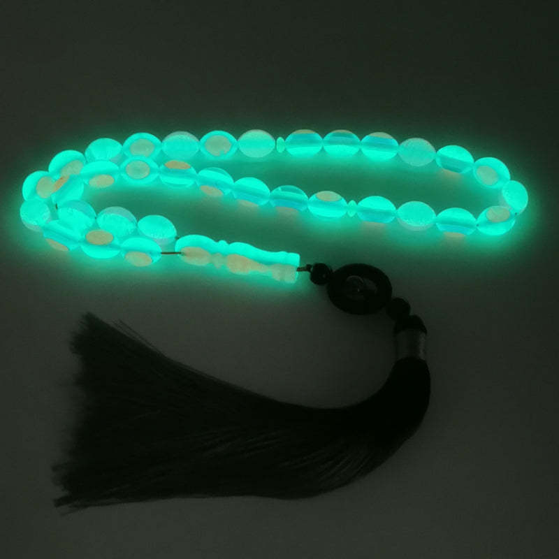 سبحة فخمة مستكة اخضر مضيئة بالظلام مع كركوشة اخضر مميزه