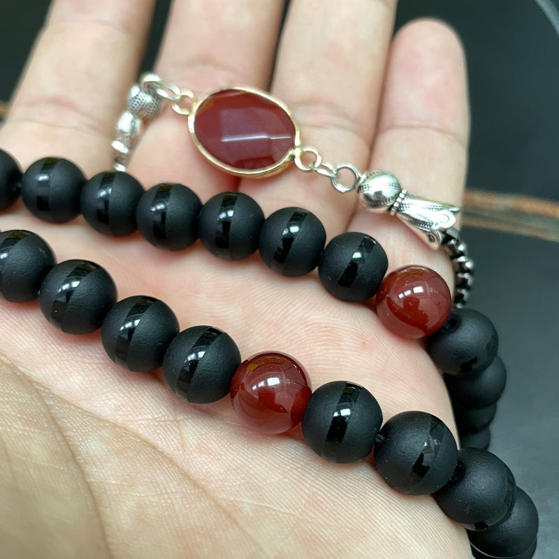 سبحة شعار سعودية مع خرز عقيق احمر طبيعي