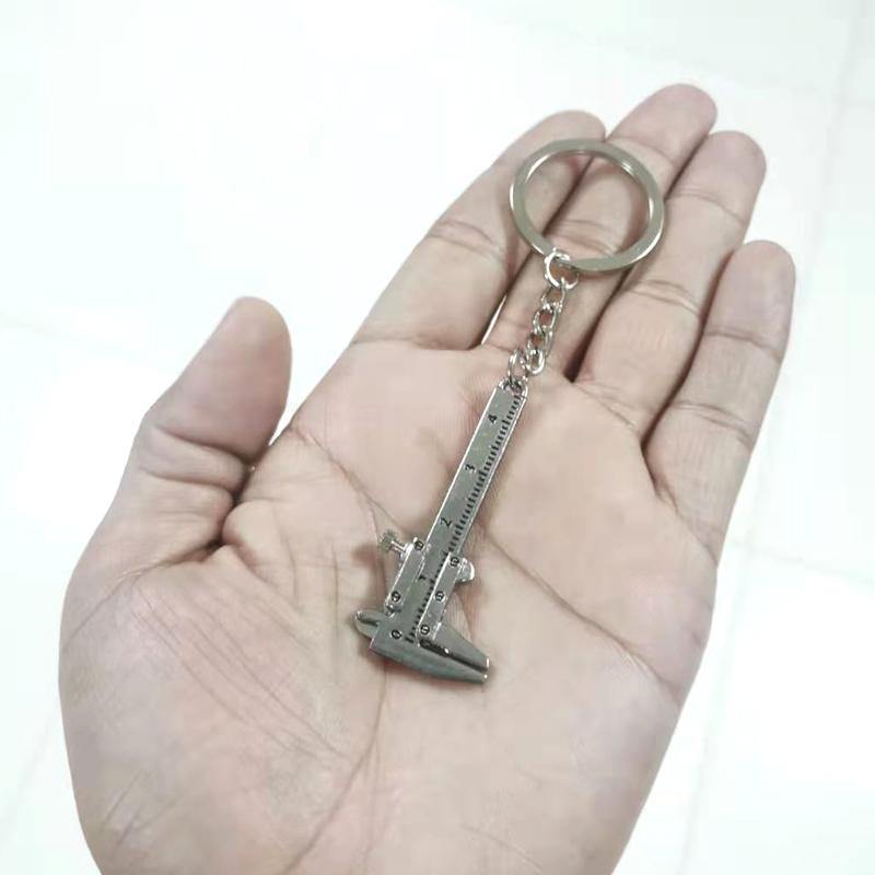 ميدالية مسطرة صغيرة ذهبي و فضي - Albashan