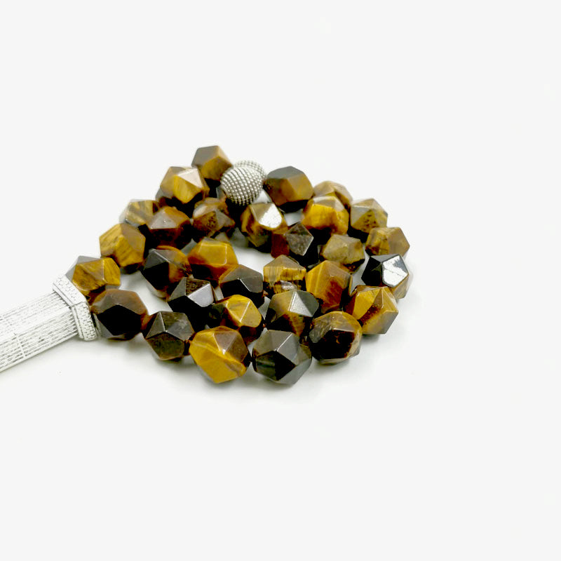 سبحة رجاليه حجر عين النمر طبيعي شكله المعين