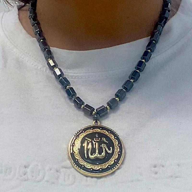 قلادة سلسلة بحجر هيماتيت مغناطيس طبيعي مع حجر التورمالين