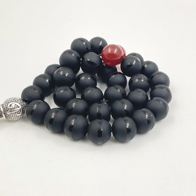 سبحة شعار سعودية مع خرز عقيق احمر طبيعي