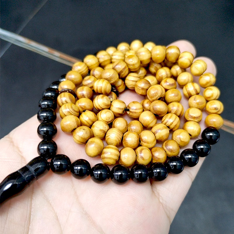 سبحة رجاليه 99/100 خرز من خشب الزان مع حجر اونيكس