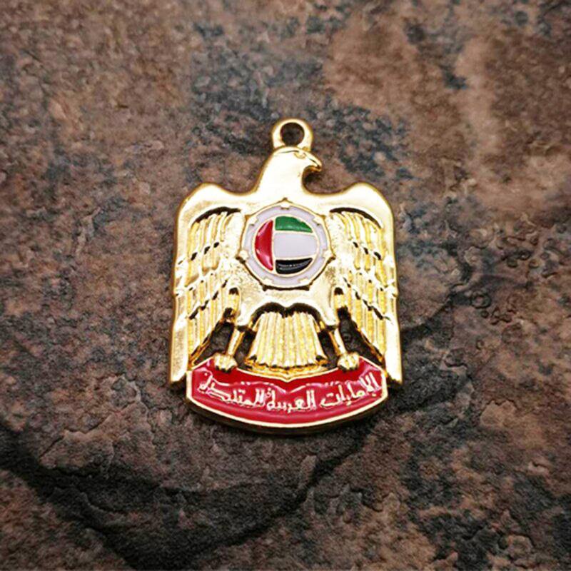 شعار الإمارات العربية المتحدة مسبحة ذهبية وإكسسوارات معدنية عربية هدية اليوم الوطني - Albashan